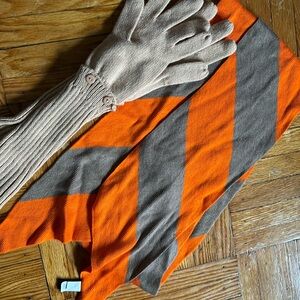 Scarf & gloves set